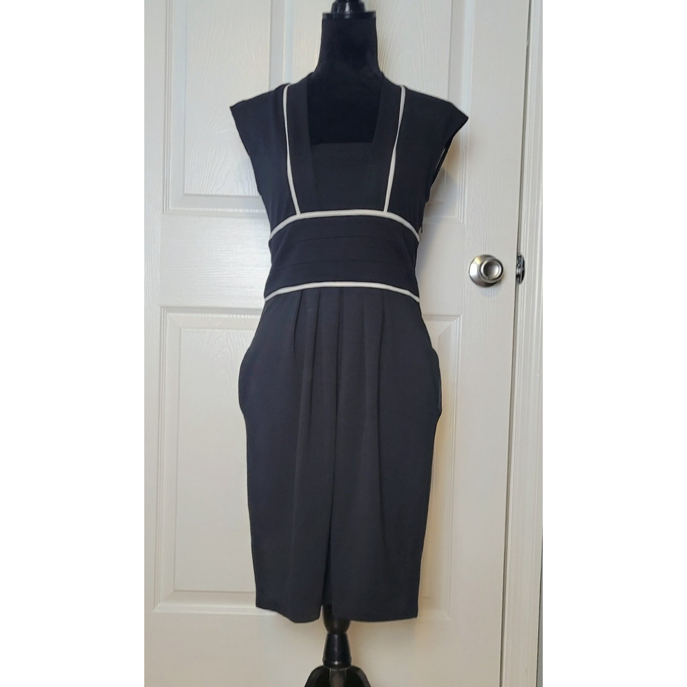 Max and Cleo Black Dress Size‎ 6 with Pockets